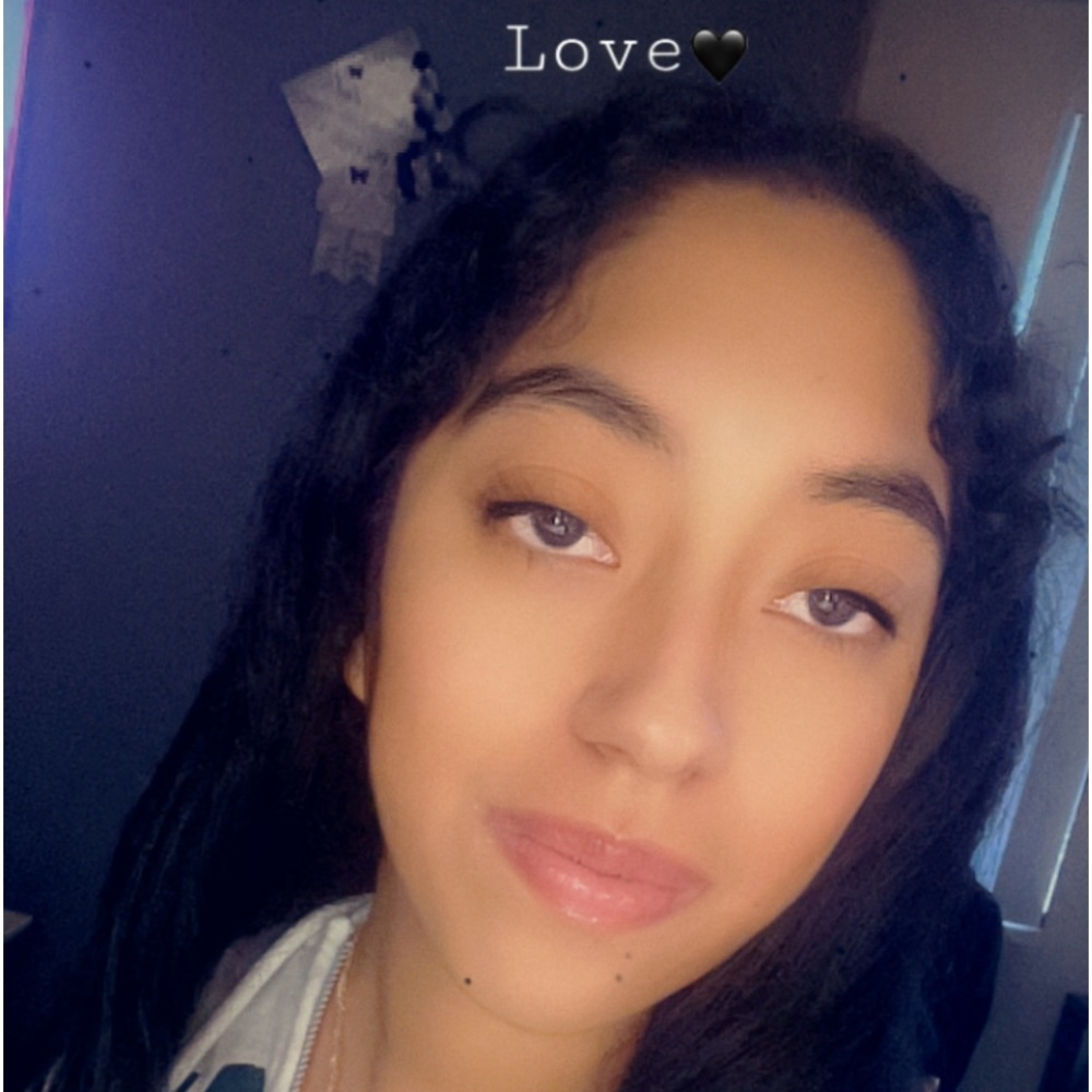 Meet your Posher, Arely